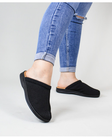 Black Comfort Slippers with Gaspea in Mesh Tricoted