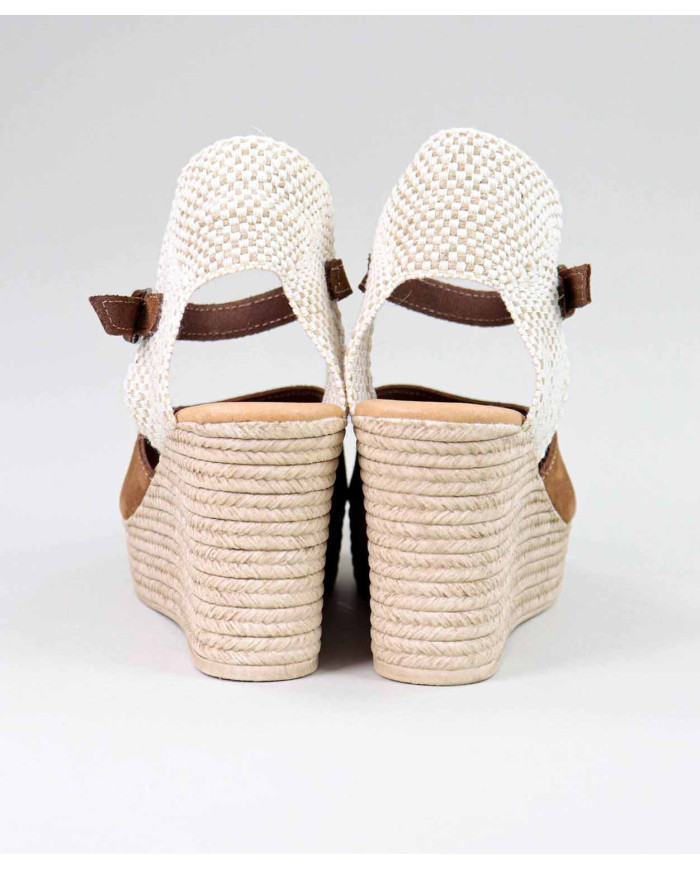 Cunha Sandals with Front Opening Lady Ginova