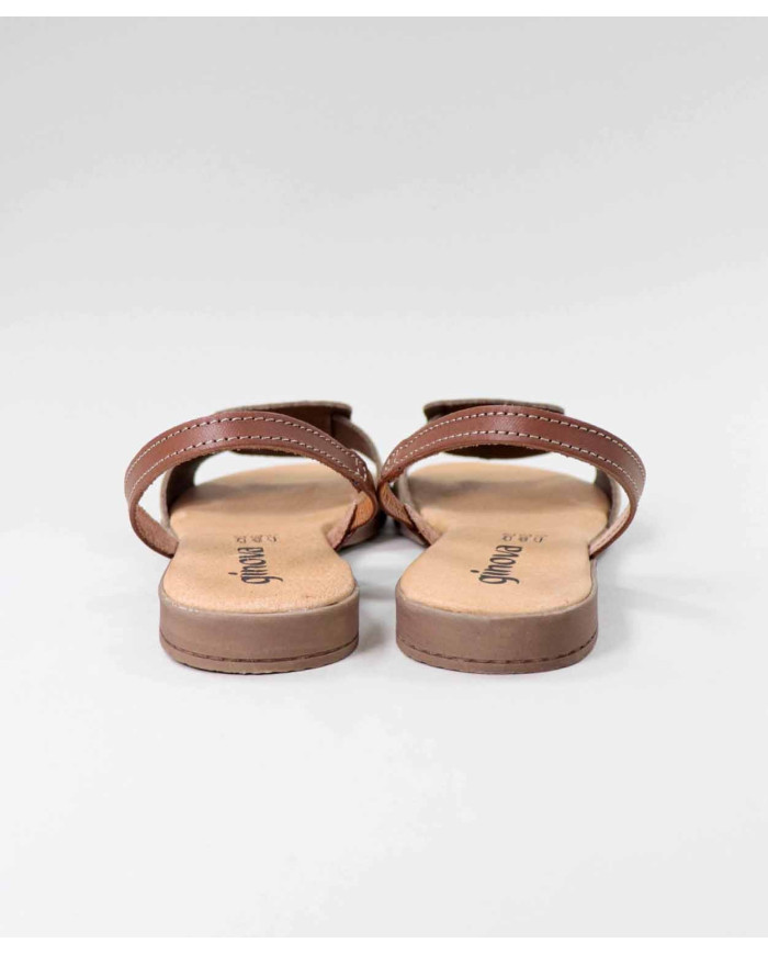 Sandalias Rasa con cama supletoria de Madame Ginova