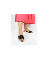 Rasa sandals with Square Aplique by Madame Ginova