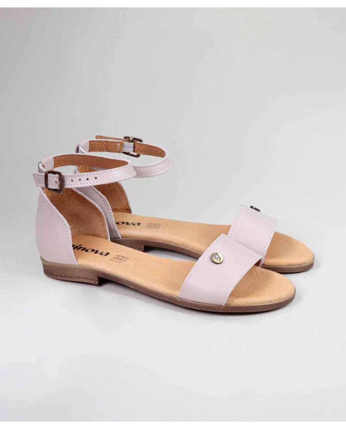 Sandals by Senhora Ginova with Tira