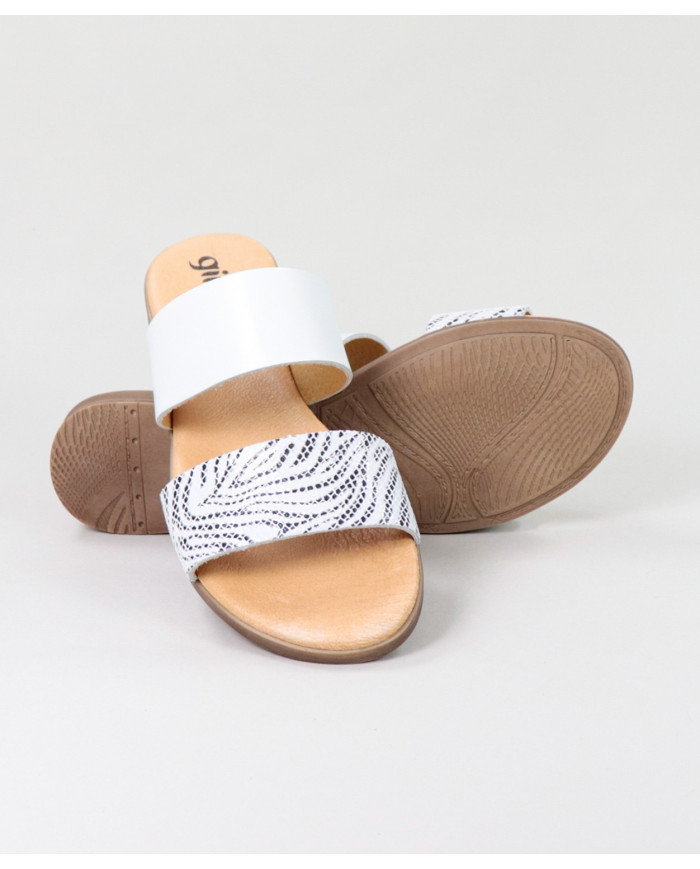 Ms. Ginova Slippers with Two Strips