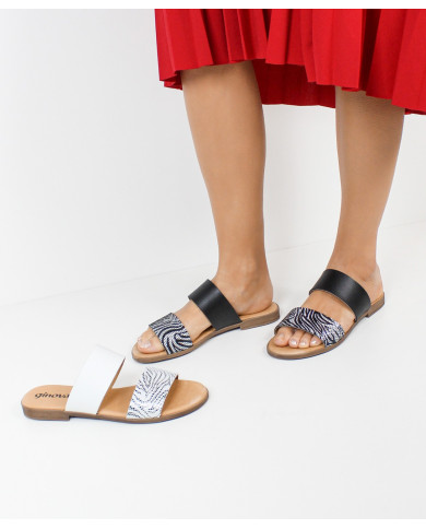 Ms. Ginova Slippers with Strips Decorated