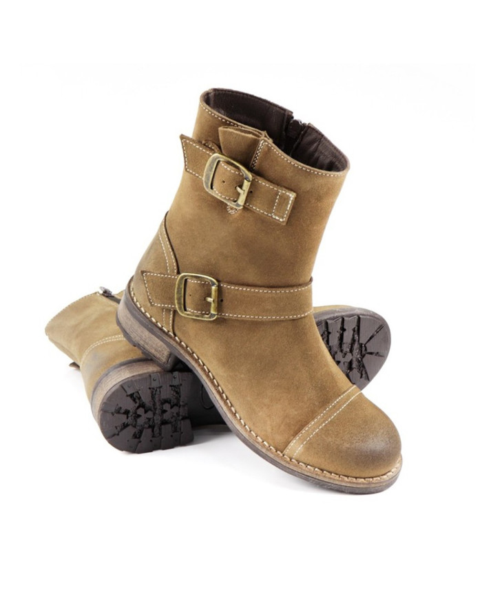 Botas de Senhora em Taupe com Fivelas Ginova