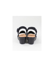 Lady Ginova Sandals with Adjustable Strip