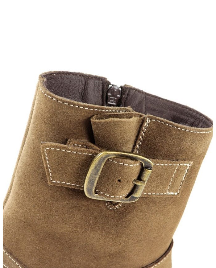 Ladies' Boots in Taupe with Ginova Buckles