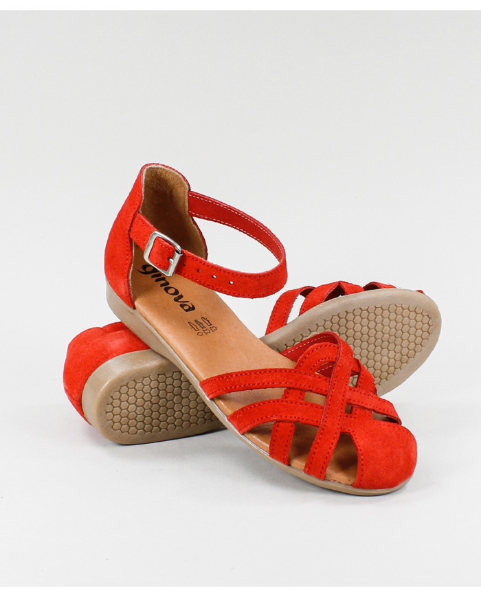 Lady Ginova Sandals with Cross Strips in Camurça