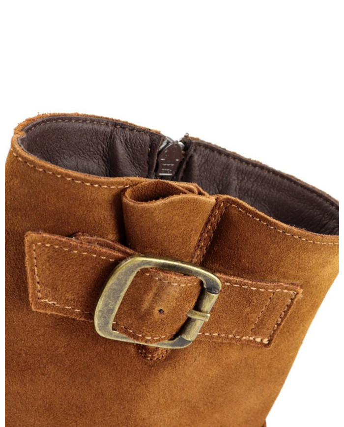 Botas de Senhora em Camel com Fivelas Ginova
