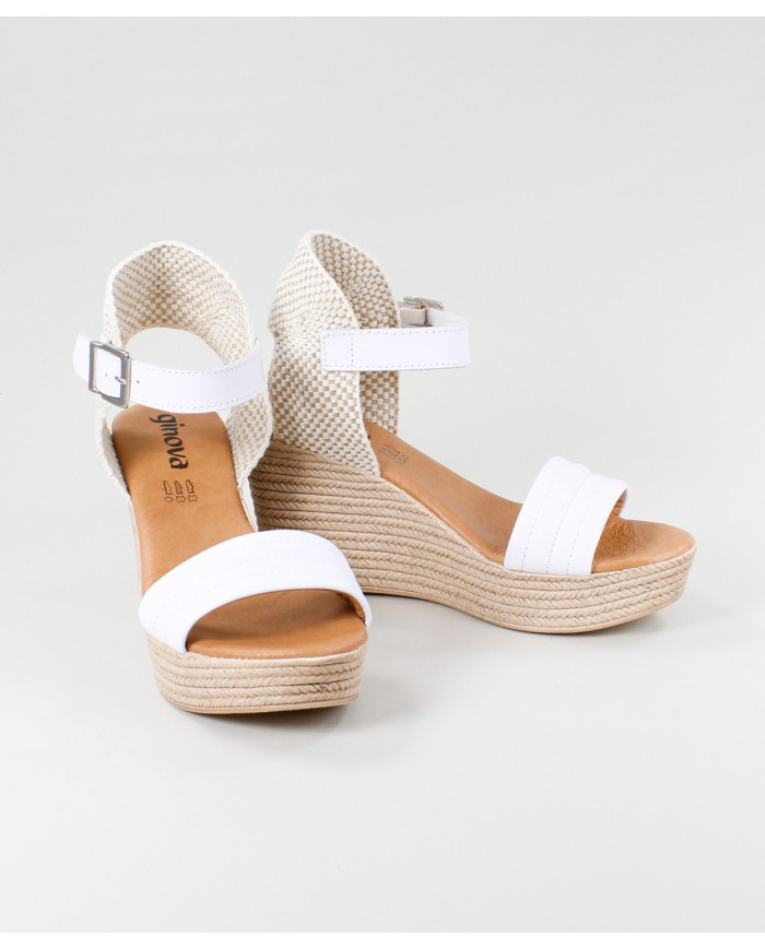 Lady Ginova Sandals with Buckle