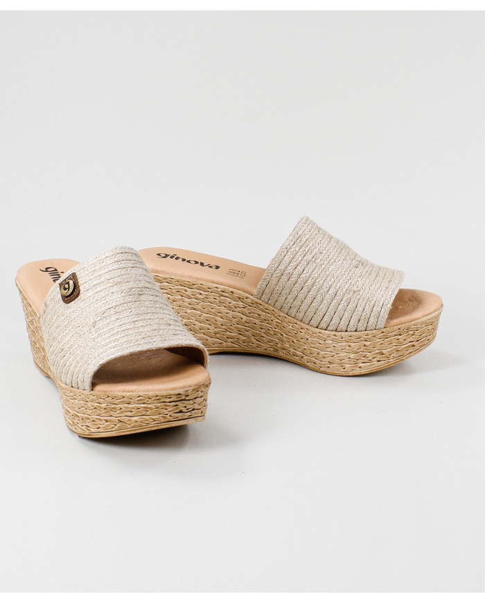 Ms. Ginova Slippers with Sword Strip