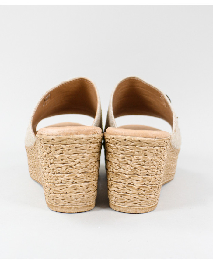 Ms. Ginova Slippers with Sword Strip