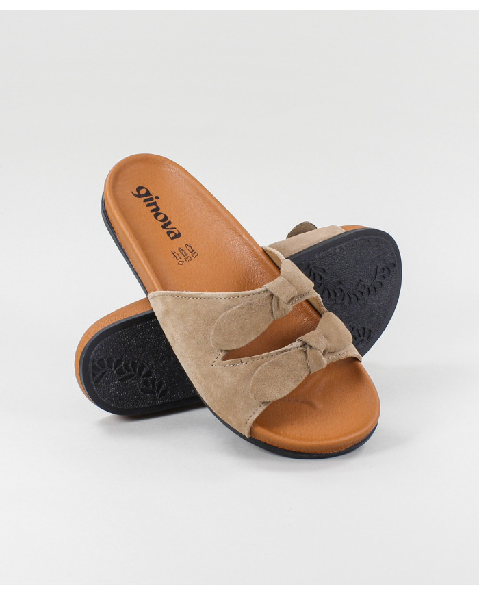 Ms. Ginova Slippers with Laços