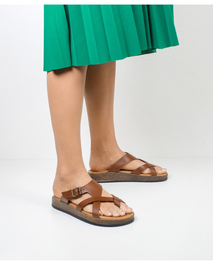 Chinelos de Senhora Ginova com Fivela