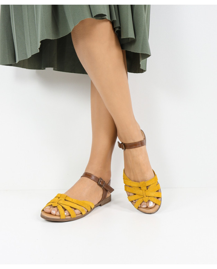 Sandalias Lady Ginova con Franjas de Cruz en Camurça