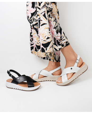 Lady Ginova sandals with Rubber Sole