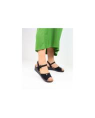 Lady Ginova Sandals with Adjustable Strip