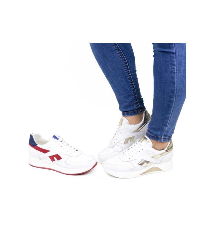 Mujeres Ginova White Trainers con detalles