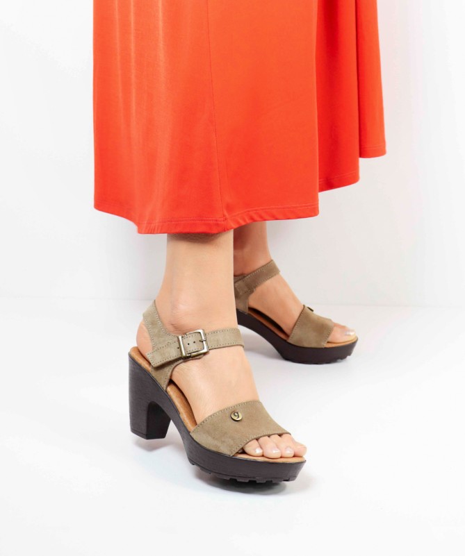 Sandálias de Senhora Ginova Ajustáveis