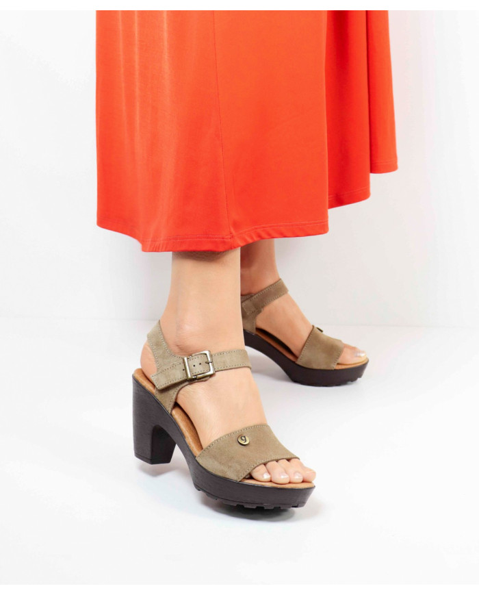 Sandalias de Madame Ginova Ajustable