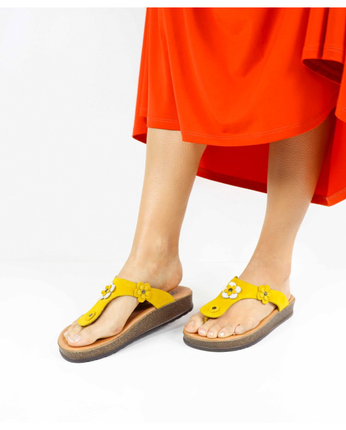 Sandals by Senhora Ginova Closed Back