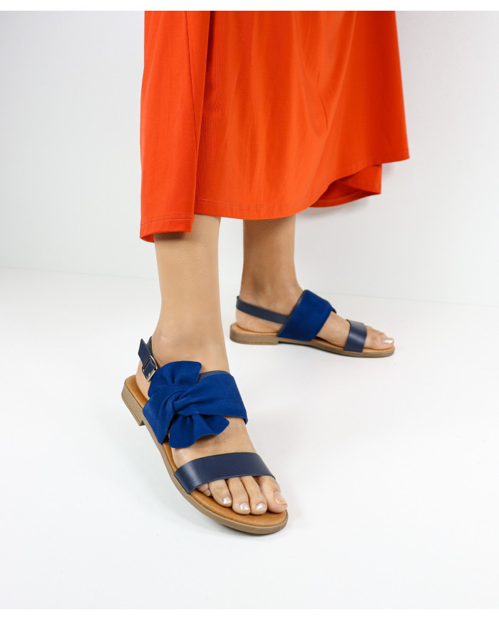 Rasas de Senhora Ginova sandals with lace