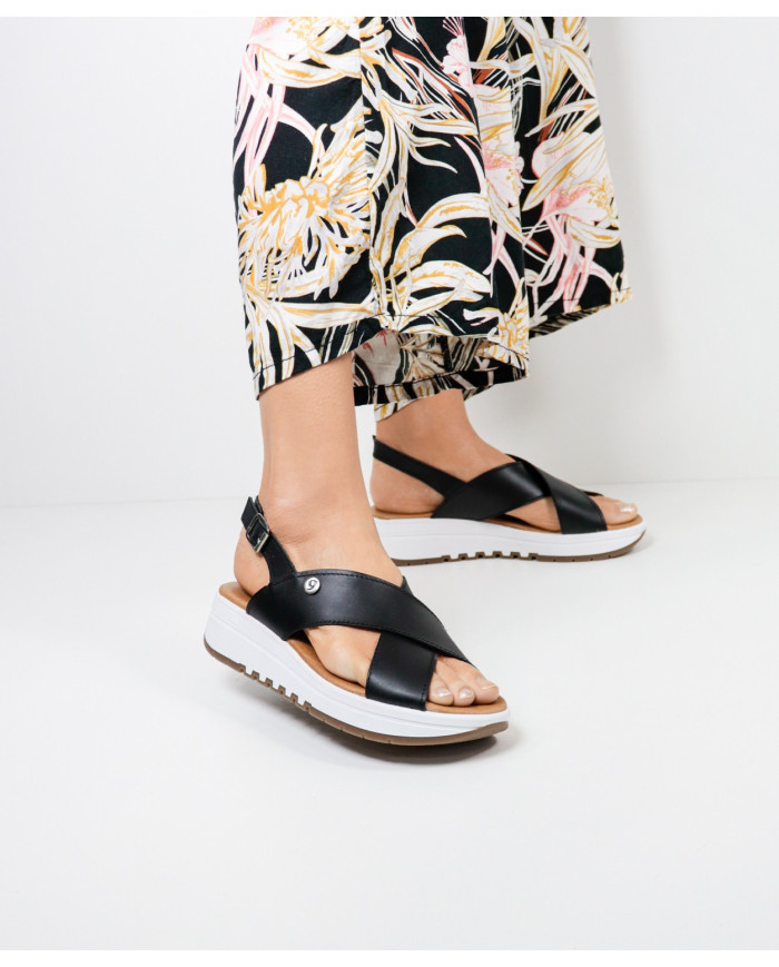 Lady Ginova sandals with Rubber Sole