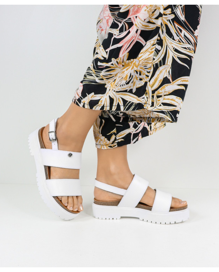 Lady Ginova Sandals with Adjustable Strip