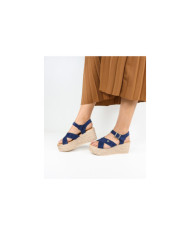 Sandals by Senhora Ginova de Tiras Cruzadas