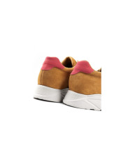 Camel Man Trainers with Ginova Wholesalers