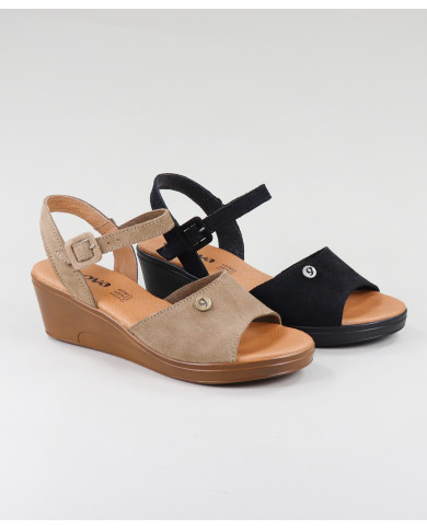 Lady Ginova Sandals with Adjustable Strip
