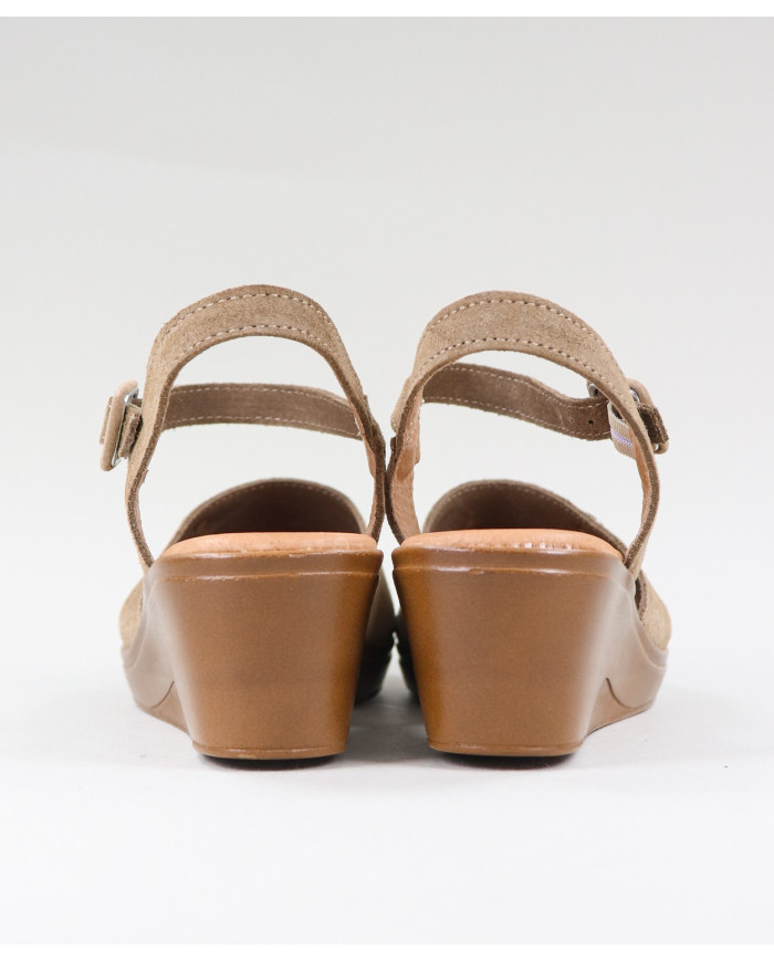 Dame Ginova Taupe Sandals with Adjustable Strip