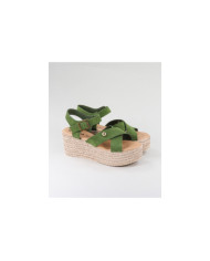 Green Sandals by Mrs. Ginova de Tiras Cruzadas
