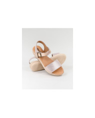 Lady Ginova Sandals with Bright Finish