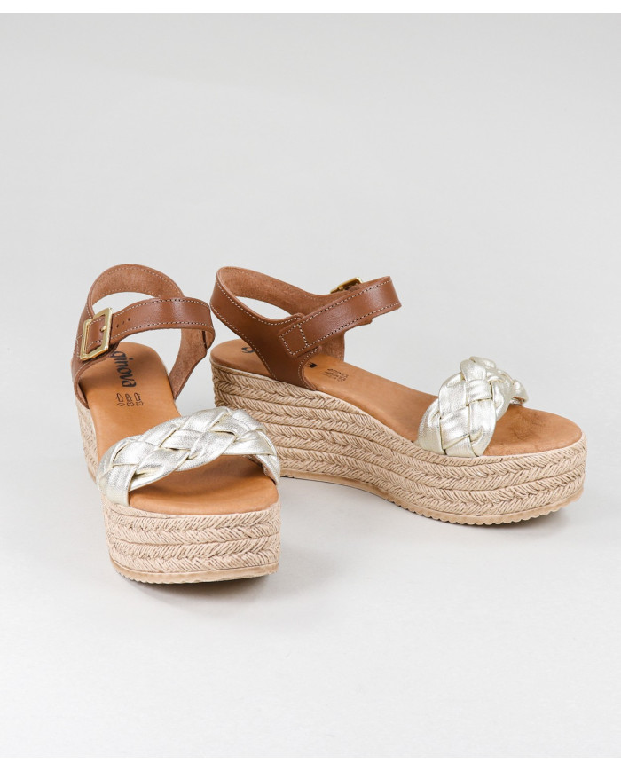 Platinum Cunha Sandals with Ingressed Strip Lady Ginova