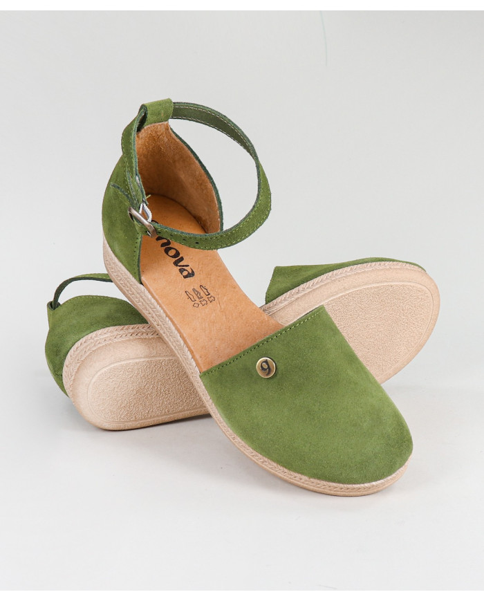 Green Sandals by Ms. Ginova with Apertar Strip