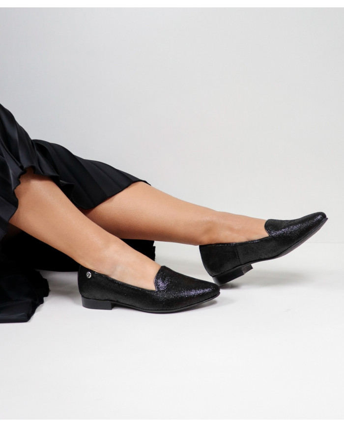 Sapatos Pretos Rasos Ginova de Senhora