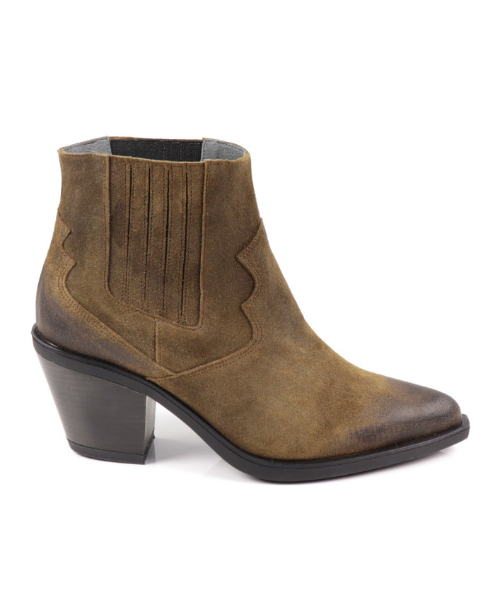 Middle Heel Texanas Ginova