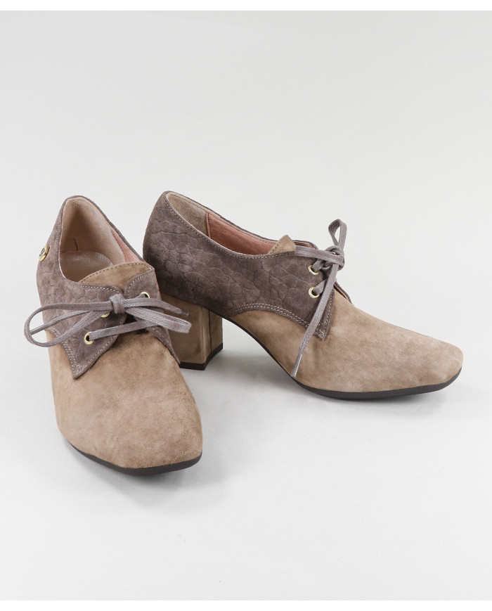 Botins Taupe de Senhora Ginova com Atacadores