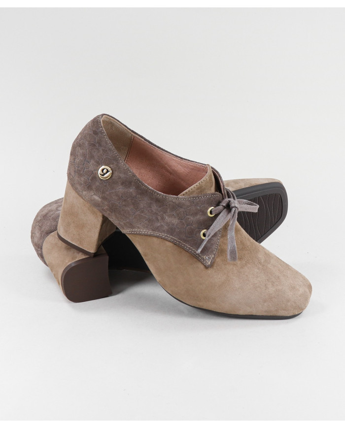 Dame Ginova Taupe Boots with Wholesalers