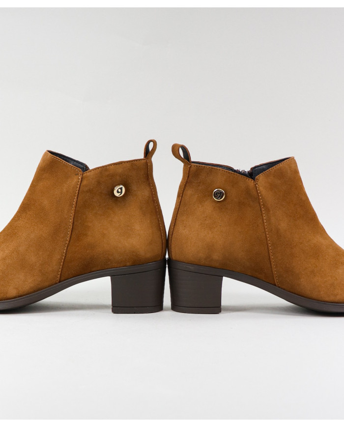 Camel Ankle Boots Medium Ginova