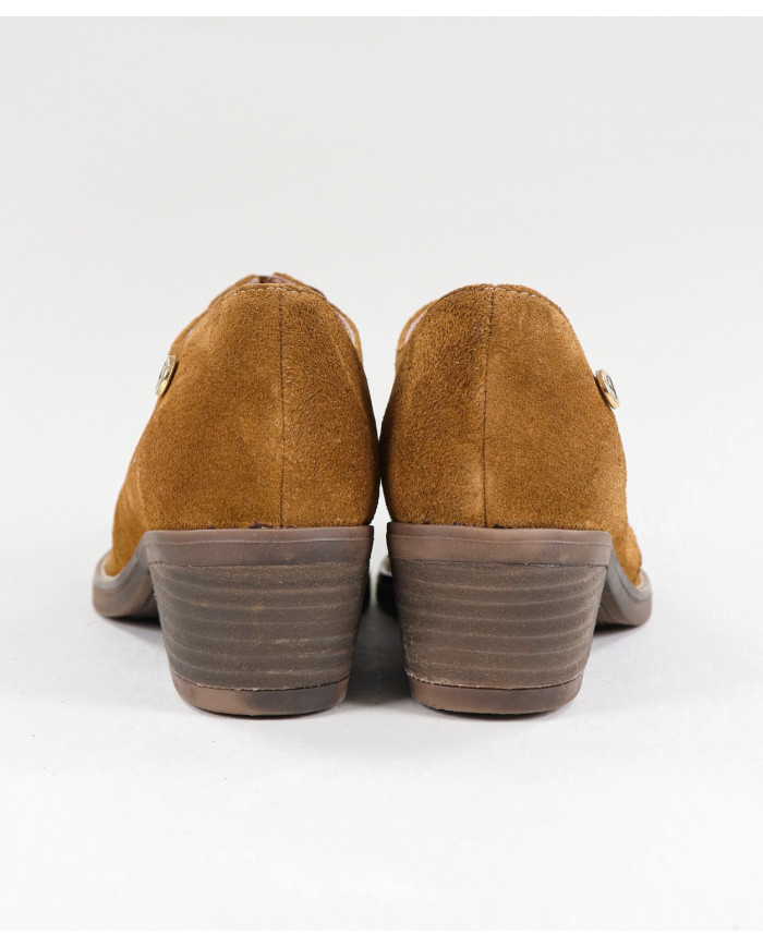 Botas Camel de Senhora Ginova com Laço de Cetim