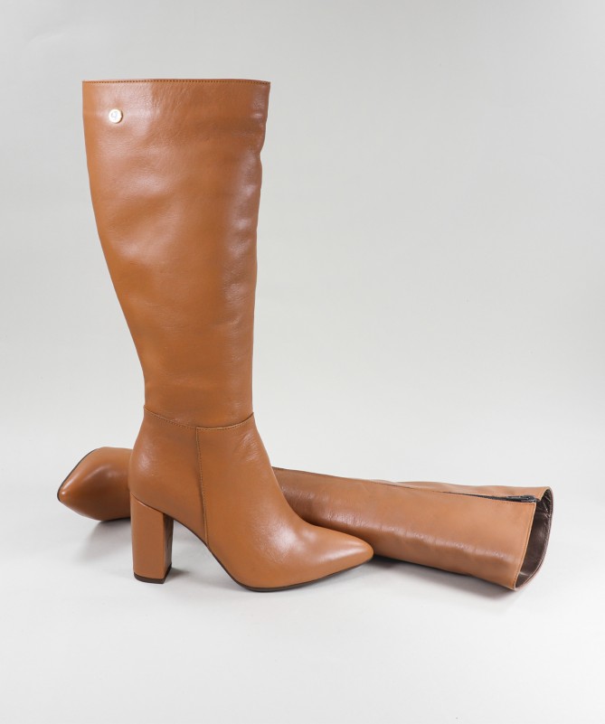 Botas Camel de Cano Alto Ginova Elegantes