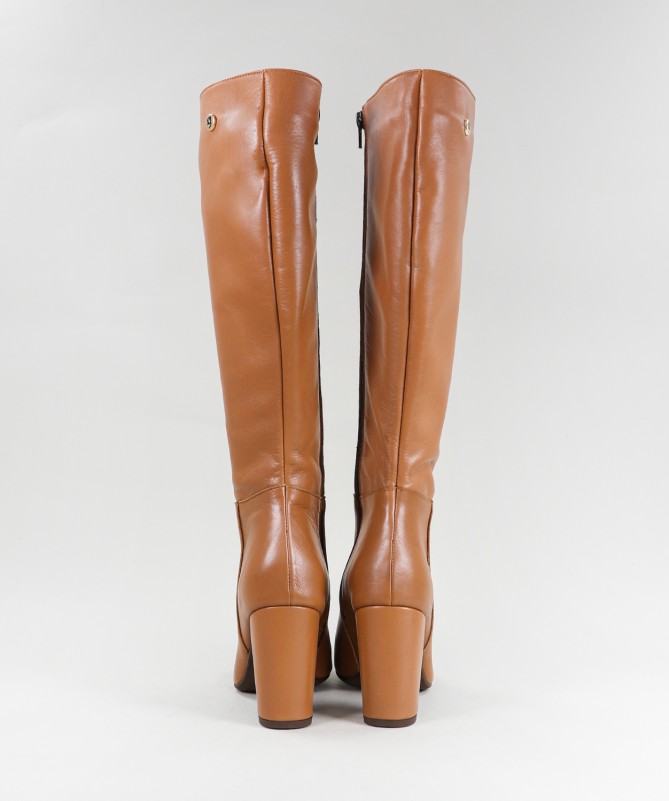 Botas Camel de Cano Alto Ginova Elegantes