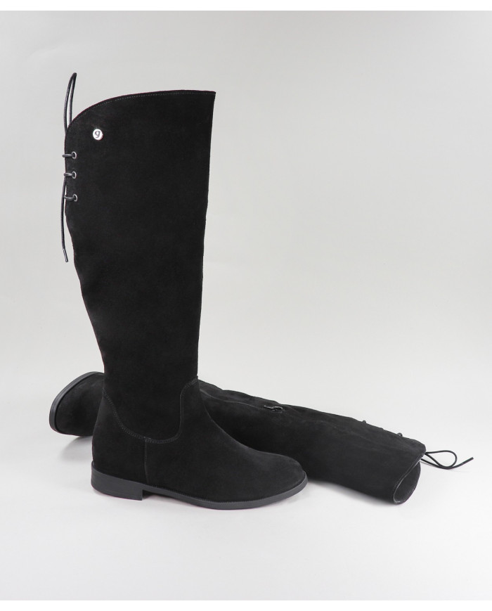 Black Rasa Boots with Cano Alto Ginova