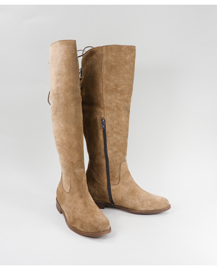 Rasas Taupe boots with Cano Alto Ginova