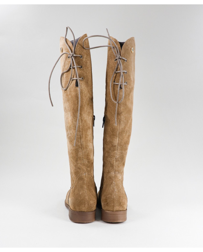 Rasas Taupe boots with Cano Alto Ginova