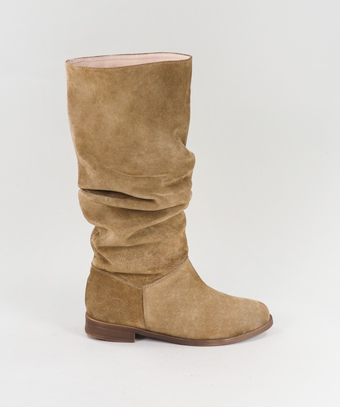 Botas Taupe de Cano Alto Ginova Confortáveis