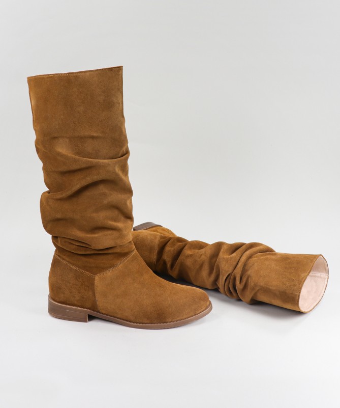 Botas Camel de Cano Alto Ginova Confortáveis