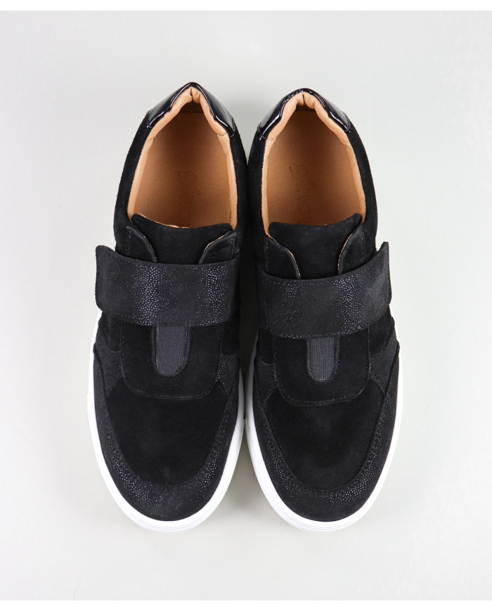 Black Lady Ginova shoes with Velcro
