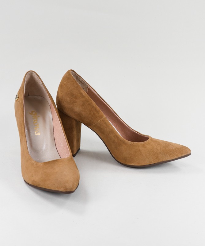 Ginova Women Shoes With Square Heel